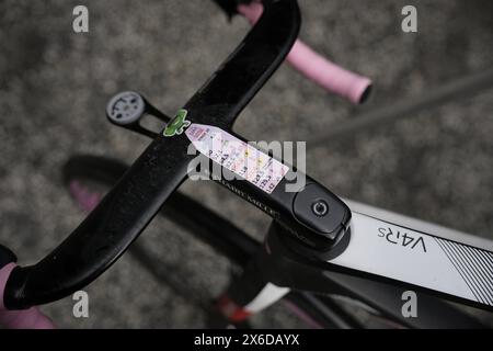 Cusano Mutri, Italia. 14th May, 2024. The bike of the winner during the stage 10 of the Giro d'Italia from Pompei to Cusano Mutri (Bocca della Selva) Italy, Tuesday, May 14, 2024 - Sport, Cycling (Photo by Marco Alpozzi/Lapresse) Credit: LaPresse/Alamy Live News Stock Photo
