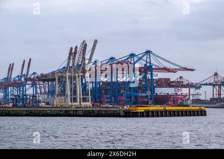 Hamburg, Germany - 01 23 2024: View from the water to the container terminal at Burchardkai in Hamburg Stock Photo
