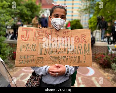 Washington, District Of Columbia, USA. 25th May, 2024. A Jewish woman of color calls for Palestinian survival at The George Washington University Gaza encampment. (Credit Image: © Sue Dorfman/ZUMA Press Wire) EDITORIAL USAGE ONLY! Not for Commercial USAGE! Stock Photo