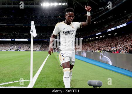 Madrid, Spanien. 14th May, 2024. Madrid Spain; 05/14/2024.- Real Madrid beats Alavés 5-0 on matchday 36 of the Spanish Soccer League. With goals from Jude Bellingham 10', Vinicuis Junior 27', 60', Federico Valverde 45'   1' and Arda Güler 81'. Match held at Santiago Bernabeu Stadium in the capital of the Kingdom of Spain Credit: Juan Carlos Rojas/dpa/Alamy Live News Stock Photo