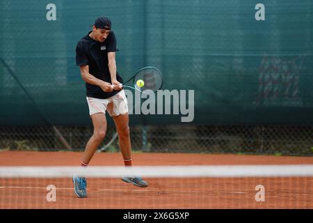 Turin, Italy. 14th May, 2024. Italy, Turin 14/05/2024Sporting Press Club (Turin). Challenger 175 Piemonte Open Intesa Sanpaolo Tournament Qualifications Lorenzo Sonego of Italy during the Challenger 175 Piemonte Open Intesa Sanpaolo Tournament Credit: Independent Photo Agency/Alamy Live News Stock Photo