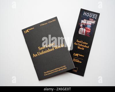 Booklet and bookmark for Saul Leiter, An Unfinished World at MK Gallery, Milton Keynes, UK; an exhibition of the photographer's work in February 2024 Stock Photo