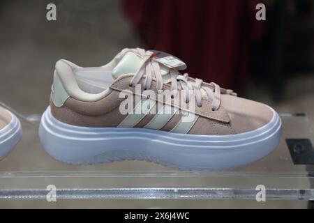 PRAGUE CZECH REPUBLIC MAY 1 2024 Chunky Adidas brand sneakers on window display in a shoe store in Prague Czech Republic Stock Photo Alamy