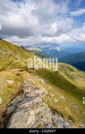 View of mountain peaks from the Obstanserseehuette, Carnic Main Ridge, Carnic High Trail, Carnic Alps, Carinthia, Austria Stock Photo