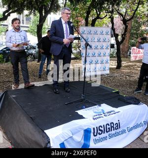 Il segretario generale CGIL Maurizio Landini con il segretario Usigrai Daniele Macheda in occasione della manifestazione indetta dal sindacato giornalisti Rai Usigrai per la salvaguardia della libertà d'informazione davanti alla sede generale Rai di Viale Mazzini a Roma, Giovedì, 16 Maggio 2024 (Foto Mauro Scrobogna/LaPresse) The general secretary of CGIL Maurizio Landini with the secretary Usigrai Daniele Macheda on the occasion of the demonstration called by the journalists union Rai Usigrai for the protection of freedom of information in front of the Rai general headquarters in Viale Maz Stock Photo