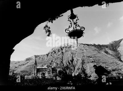 Spain Cavadonga Asturias 1987 SAcanned in 2024 The Battle of Covadonga took place in 722 between the army of Pelagius, Pelayo,  the Visigoth and the army of the Umayyad Caliphate. Fought near Covadonga, in the Picos de Europa, it resulted in a victory for the Christian forces of Pelagius. It is traditionally regarded as the foundational event of the Kingdom of Asturias and thus the initial point of the Christian Reconquista ('reconquest') of Spain after the Umayyad conquest of 711 Covadonga (Asturian: Cuadonga, from cova domnica 'Cave of Our Lady' is one of 11 parishes in Cangas de Onís, a mun Stock Photo