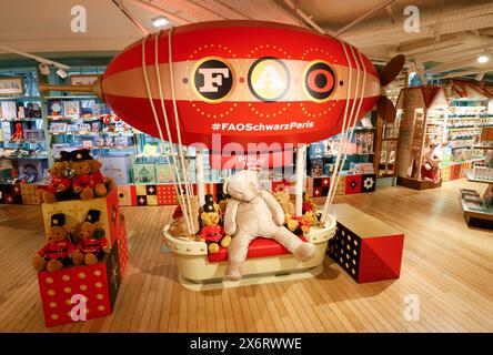 THE FIRST-EVER FAO SCHWARZ OPENS IN PARIS Stock Photo