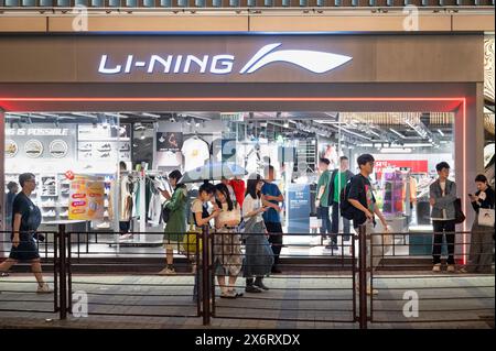 Chinese sports brand li ning best sale