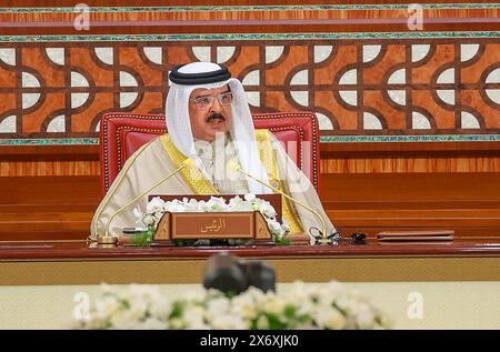 Manama, Bahrain. 16th May, 2024. Bahrain's King Hamad bin Isa Al Khalifa makes a speech as he attends the 33rd Arab League Summit in Manama in Bahrain, on Thursday, May 16, 2024. Photo by Bahrain News Agency (BNA)/UPI Credit: UPI/Alamy Live News Stock Photo