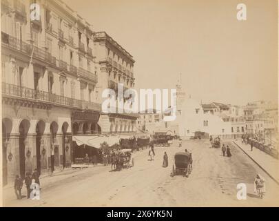 View of Boulevard de la Republique in Algiers, Alger. - Boulevard de la Republique (title on object), This photo is part of an album., photograph, Étienne Neurdein, (mentioned on object), Algiers, 1880 - 1890, photographic support, albumen print, height, 207 mm × width, 272 mm Stock Photo