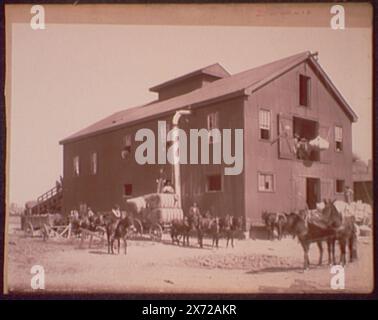 Cotton Gin at Dahomey, Listed in Catalogue of the W.H. Jackson Views (1898)., 'Detroit Photographic Co.', Mounted back to back with '01574. Cotton Fields at Dahomey, Miss.' May have been part of an album., Detroit Publishing Co. no. 01573., Gift; State Historical Society of Colorado; 1949,  Cotton industry. , Industrial facilities. , United States, Mississippi, Dahomey. Stock Photo