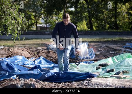 Non Exclusive: KYIV, UKRAINE - MAY 17, 2024 - The site where the SAF church (temporary building) was located, illegally erected by the religious commu Stock Photo