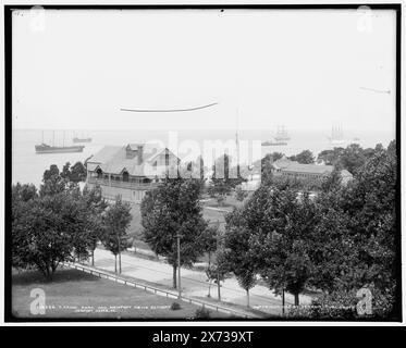 Casino park and Newport News Academy, Newport News, Va., Christopher Newport Park and, possibly, the Hampton Roads Military Academy., Detroit Publishing Co. no. 018366., Gift; State Historical Society of Colorado; 1949,  Schools. , Military education. , Casinos. , Parks. , United States, Virginia, Newport News. Stock Photo