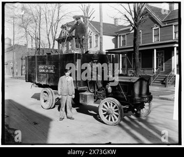 Coke delivery wagon and workers, Detroit City GasCompany, Mich., Title devised by cataloger., "Gas Co." on negative., Detroit Publishing Co. no. X 458., Gift; State Historical Society of Colorado; 1949,  Public utility companies. , Trucks. , Residential streets. , Coke. , United States, Michigan, Detroit. Stock Photo