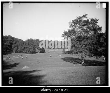 Tennis courts, Franklin Park, Boston, Mass., Title from jacket., '3112' on negative., Detroit Publishing Co. no. 034150., Gift; State Historical Society of Colorado; 1949,  Tennis. , Parks. , United States, Massachusetts, Boston. Stock Photo