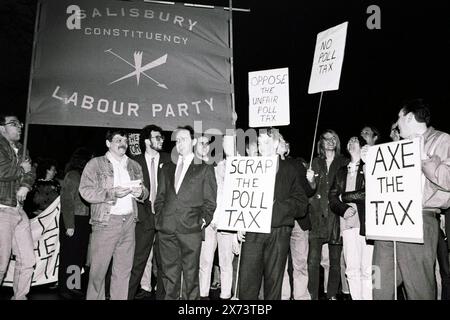 Anti Poll Tax Demonstrations outside Council Meeting in Salisbury Guildhall. November 1989. Stock Photo