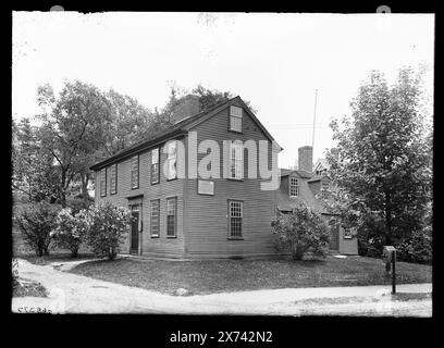 Hancock-Clark House, Lexington, Mass., Title devised by cataloger., Negatives are close variants., Negative A is copy of a photographic print from negative B., 'Residence of Rev. John Hancock 55 years and of his successor Rev. Jonas Clark 50 years , .' on plaque., Detroit Publishing Co. no. 068372., Gift; State Historical Society of Colorado; 1949,  Hancock, John,, 1671-1752, Homes & haunts. , Clark, Jonas,, 1730-1805, Homes & haunts. , Dwellings. , United States, Massachusetts, Lexington. Stock Photo