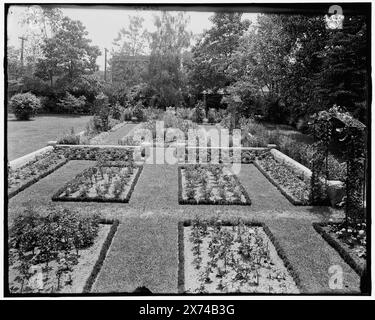 Residence of Mrs. Franklin H. Walker, garden, Detroit, Mich., Title from jacket., 'B 342' on negative., Detroit Publishing Co. no. 043699., Gift; State Historical Society of Colorado; 1949,  Gardens. , United States, Michigan, Detroit. Stock Photo