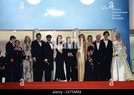 Cannes, France. 17th May, 2024. Scott Lastaiti, Luisa Law, Tiffany Boyle, a guest, Andrew Wonder, Taylor Jeanne, Paul Schrader, Penelope Mitchell, Alejandra Silva, Richard Gere, Homer James Jigme Gere and Uma Thurman attends Kinds of Kindness Screening red carpet at the 77th annual Cannes Film Festival at Palais des Festivals on May 17, 2024 in Cannes, France Stock Photo