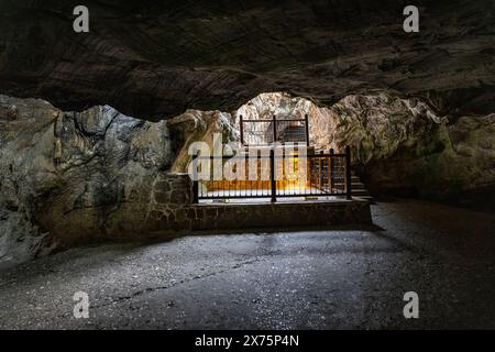 People visiting the sacred place, Eshab-i Kehf Cave ( Seven Sleepers Cave). The Seven Sleepers Ruins or Ashab-ı Kehf Cave located at Tarsus, Turkey, i Stock Photo