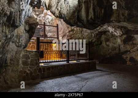 People visiting the sacred place, Eshab-i Kehf Cave ( Seven Sleepers Cave). The Seven Sleepers Ruins or Ashab-ı Kehf Cave located at Tarsus, Turkey, i Stock Photo