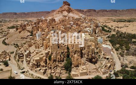 Al Hajarayn, or Hagarein, is a town in Wadi Dawan region in Hadhramaut Governorate, Yemen. It is famous for its dried mud buildings. Stock Photo