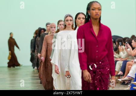 Sydney, Australia. 17th May, 2024. Models walk the runway during the ASIYAM show during Australian Fashion Week Presented By Pandora 2024 at Carriageworks on May 17, 2024 in Sydney, Australia Credit: IOIO IMAGES/Alamy Live News Stock Photo