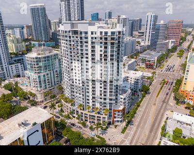 Fort Lauderdale, FL, USA - May 13, 2024: Laureat apartments for rent Stock Photo