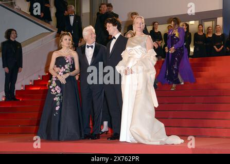 May 17, 2024, Cannes, France: CANNES, FRANCE - MAY 17: Alejandra Silva, Richard Gere, Homer James Jigme Gere and Uma Thurman attend the ''Oh, Canada'' Red Carpet at the 77th annual Cannes Film Festival at Palais des Festivals on May 17, 2024 in Cannes, France. (Credit Image: © Frederick Injimbert/ZUMA Press Wire) EDITORIAL USAGE ONLY! Not for Commercial USAGE! Stock Photo