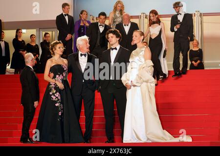 Alejandra Silva, Richard Gere, Homer James Jigme Gere und Uma Thurman bei der Premiere des Kinofilms 'Oh, Canada' auf dem Festival de Cannes 2024 / 77. Internationale Filmfestspiele von Cannes im Palais des Festivals. Cannes, 17.05.2024 Stock Photo