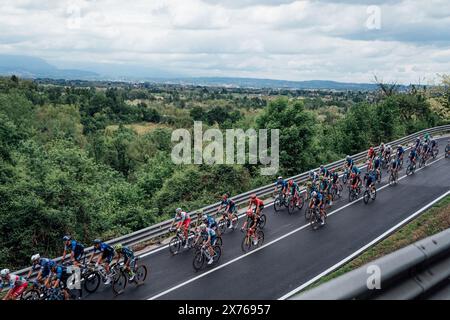 Italy. 05th May, 2024. Picture by Zac Williams/SWpix.com - 05/05/2024 - Cycling - 107th Giro d'Italia 2024 - Stage 2 - San Francesco al Campo - Santuario di Oropa ( Biella ) - The peloton. Credit: SWpix/Alamy Live News Stock Photo