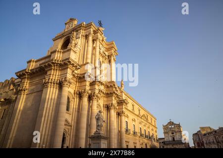 Cathedral of Syracuse (Duomo di Siracusa), Siracusa, Sicily Stock Photo