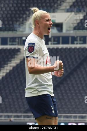 London, UK. 18th May, 2024. LONDON, ENGLAND - Bethany England of Tottenham Hotspur Women celebrates her goal during Barclays FA Women's Super League soccer match between Tottenham Hotspur Women and West Ham United Women at Tottenham Hotspur Stadium on 18th May, 2024 in London, England. Credit: Action Foto Sport/Alamy Live News Stock Photo