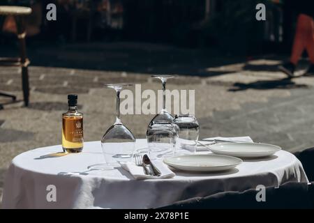 Table in a restaurant in Nice ready for lunch Stock Photo