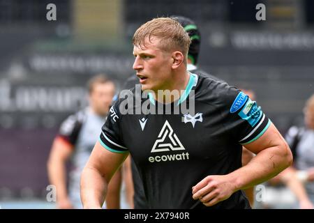 Swansea, Wales. 18 May 2024. Jac Morgan of Ospreys during the United Rugby Championship (URC) Round 17 game between Ospreys and Dragons at the Swansea.com Stadium in Swansea, Wales, UK on 18 May 2024. Credit: Duncan Thomas/Majestic Media/Alamy Live News. Stock Photo