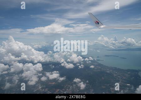 PHUKET, THAILAND - MAY 09, 2023: aerial view from Malaysia Airlines Boeing 737-800. Stock Photo