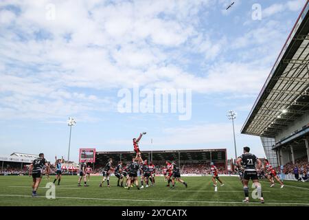 A general view of play as a lineup is taken during the Gallagher Premiership match Gloucester Rugby vs Newcastle Falcons at Kingsholm Stadium , Gloucester, United Kingdom, 18th May 2024  (Photo by Gareth Evans/News Images) in Gloucester, United Kingdom on 5/18/2024. (Photo by Gareth Evans/News Images/Sipa USA) Stock Photo