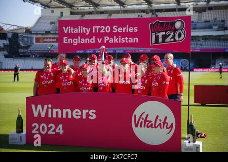 Leeds, 19 May 2024. The England Women team lift the Vitality IT20 Trophy after beating Pakistan 3 - 0 in the 3 match series. Credit: Colin Edwards/Alamy Live News Stock Photo