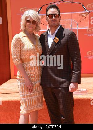 Hollywood, USA. 19th May, 2024. Hannah Waddingham and Chris Pratt arriving to ‘The Garfield Movie' World Premiere at TCL Chinese Theatre on May 19, 2024 in Hollywood, CA. © Lisa OConnor/AFF-USA.com Credit: AFF/Alamy Live News Stock Photo