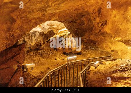 Taskuyu cave is located in Taskuyu Village, approximately 10 km northwest of Tarsus district of Mersin province. Taskuyu Cave in Tarsus, Mersin, Turke Stock Photo