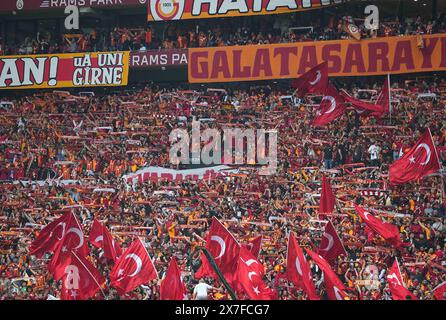 Rams Park, Istanbul, Turkey. 19th May, 2024. Galatasaray fans during a Turkish Super Lig - Day 37 game, Galatasaray vs Fenerbahce, at Rams Park, Istanbul, Turkey. Kim Price/CSM/Alamy Live News Stock Photo
