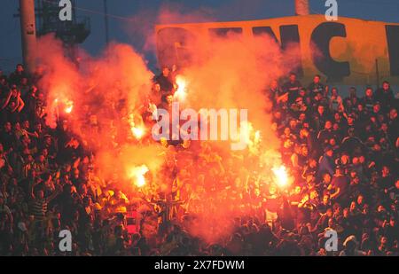 Rams Park, Istanbul, Turkey. 19th May, 2024. Fenerbahce fans during a Turkish Super Lig - Day 37 game, Galatasaray vs Fenerbahce, at Rams Park, Istanbul, Turkey. Kim Price/CSM/Alamy Live News Stock Photo