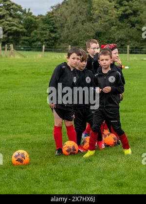 Bo'ness, Scotland, UK. September 7th 2020: Young footballers raising money for charity in Bo'ness. Stock Photo