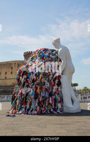 Michelangelo Pistoletto's 'Venere degli Stracci' in Naples' Piazza Municipio, blending classical art with contemporary elements Stock Photo