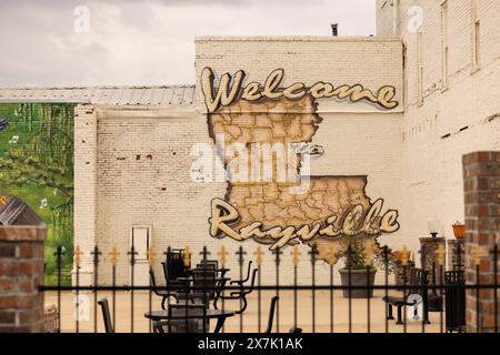 Rayville, Louisiana, USA - April 24, 2024: Cloudy afternoon light shines on the historic downtown district. Stock Photo