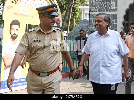 Mumbai, India. 20th May, 2024. Chairman and Managing Director of Reliance Industries, Mukesh Ambani arrives to cast his vote at a polling booth in Mumbai. Polling was for six seats of the Loksabha election in Mumbai. These six seats were Mumbai North, Mumbai North West, Mumbai North East, Mumbai North Central, Mumbai South Central and Mumbai South. Maharashtra state recorded a lowest voter turnout of 54 percent. Credit: SOPA Images Limited/Alamy Live News Stock Photo
