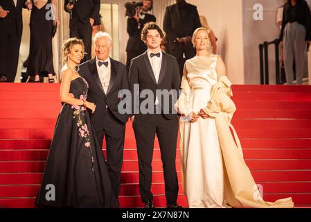 Cannes, France. 17th May, 2024. Richard Gere, Allejandra Silva, Homer James Jigme Gere and Uma Thurman attend the 'Oh, Canada' Red Carpet at the 77th annual Cannes Film Festival at Palais des Festivals. Credit: SOPA Images Limited/Alamy Live News Stock Photo