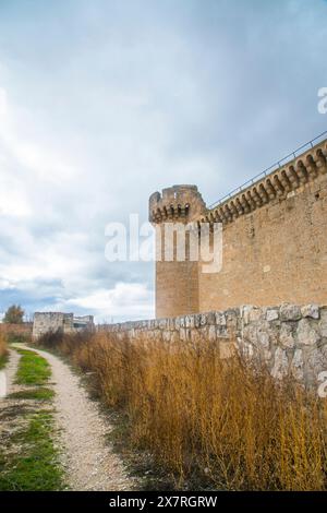 Medieval castle. Villafuerte de Esgueva, Valladolid province, Castilla Leon, Spain. Stock Photo