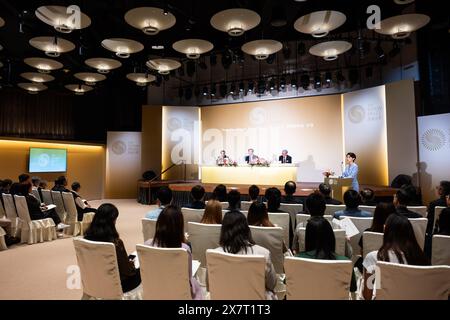 Hong Kong, China. 21st May, 2024. This photo shows a press conference announcing this year's Shaw laureates in Hong Kong, south China, May 21, 2024. Four scientists won the Shaw Prize this year for their outstanding work in the prize's three categories, the Shaw Prize Foundation announced on Tuesday. TO GO WITH '4 scientists worldwide win Shaw Prize in 2024' Credit: Zhu Wei/Xinhua/Alamy Live News Stock Photo