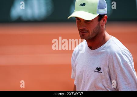 Paris, France. 21st May, 2024. Tommy PAUL (USA) during the Roland-Garros 2024, ATP and WTA Grand Slam tennis tournament on May 21, 2024 at Roland-Garros stadium in Paris, France - Photo Alexandre Martins/DPPI Credit: DPPI Media/Alamy Live News Stock Photo